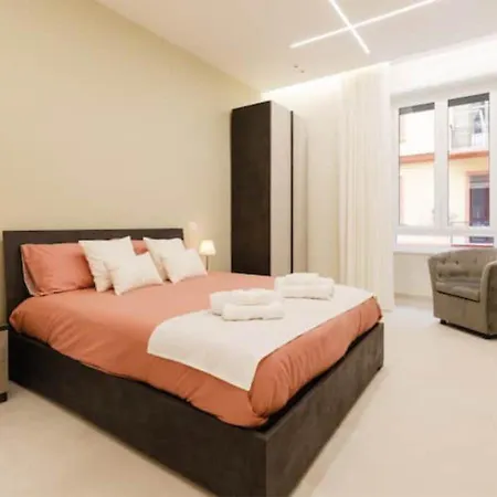 Luxury Oda ve Kahvaltı Napoli