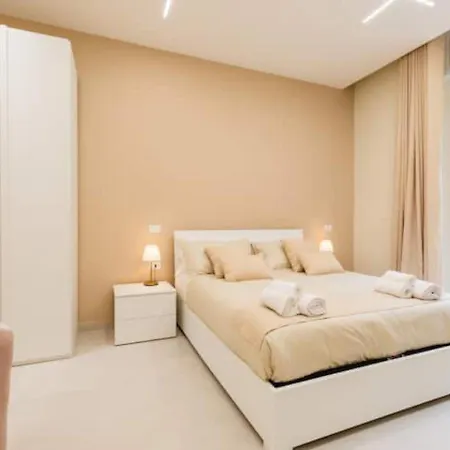 Luxury Neapol