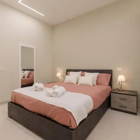 Luxury Nocleg ze śniadaniem Neapol